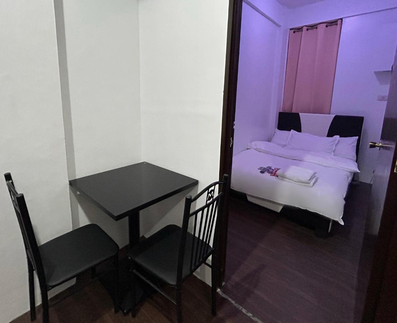 Private Room With Ac And Fan At Ekg Manila House Rental Zewnętrze zdjęcie